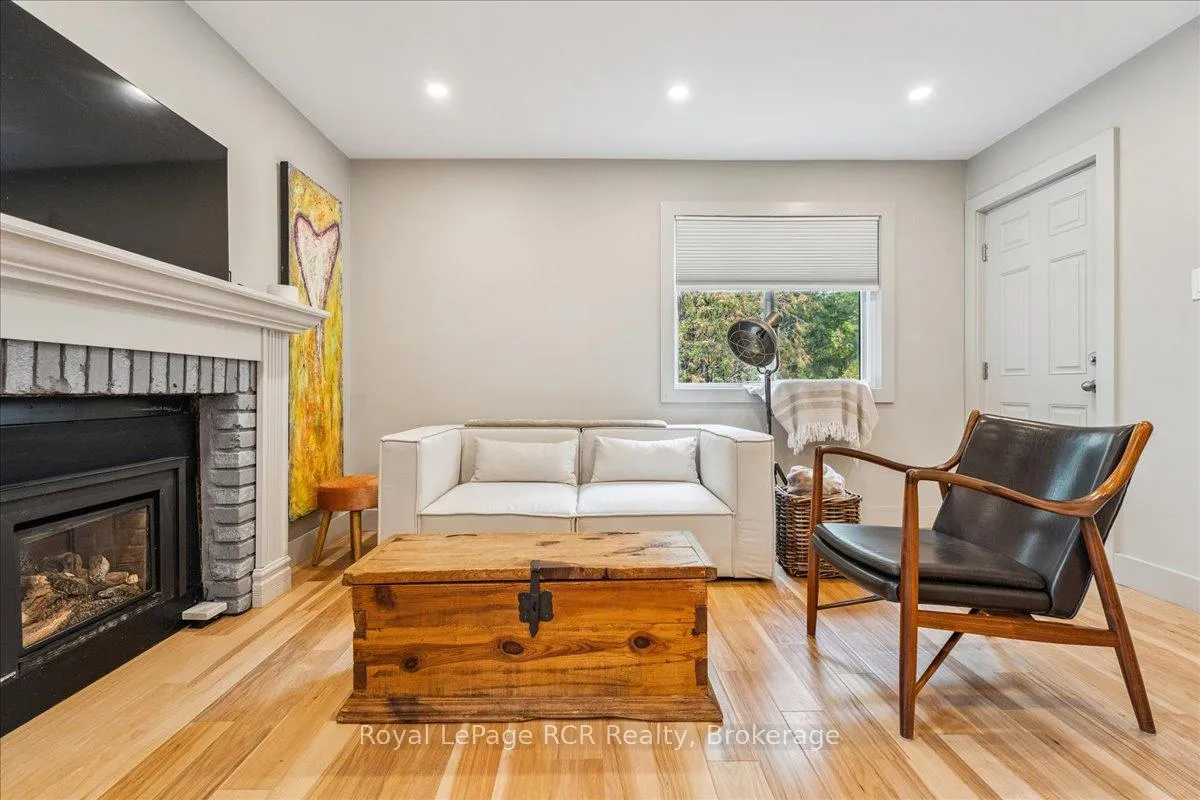 Photo 8 of Unit 17, 15 Dawson Drive, Collingwood — HOMEH
