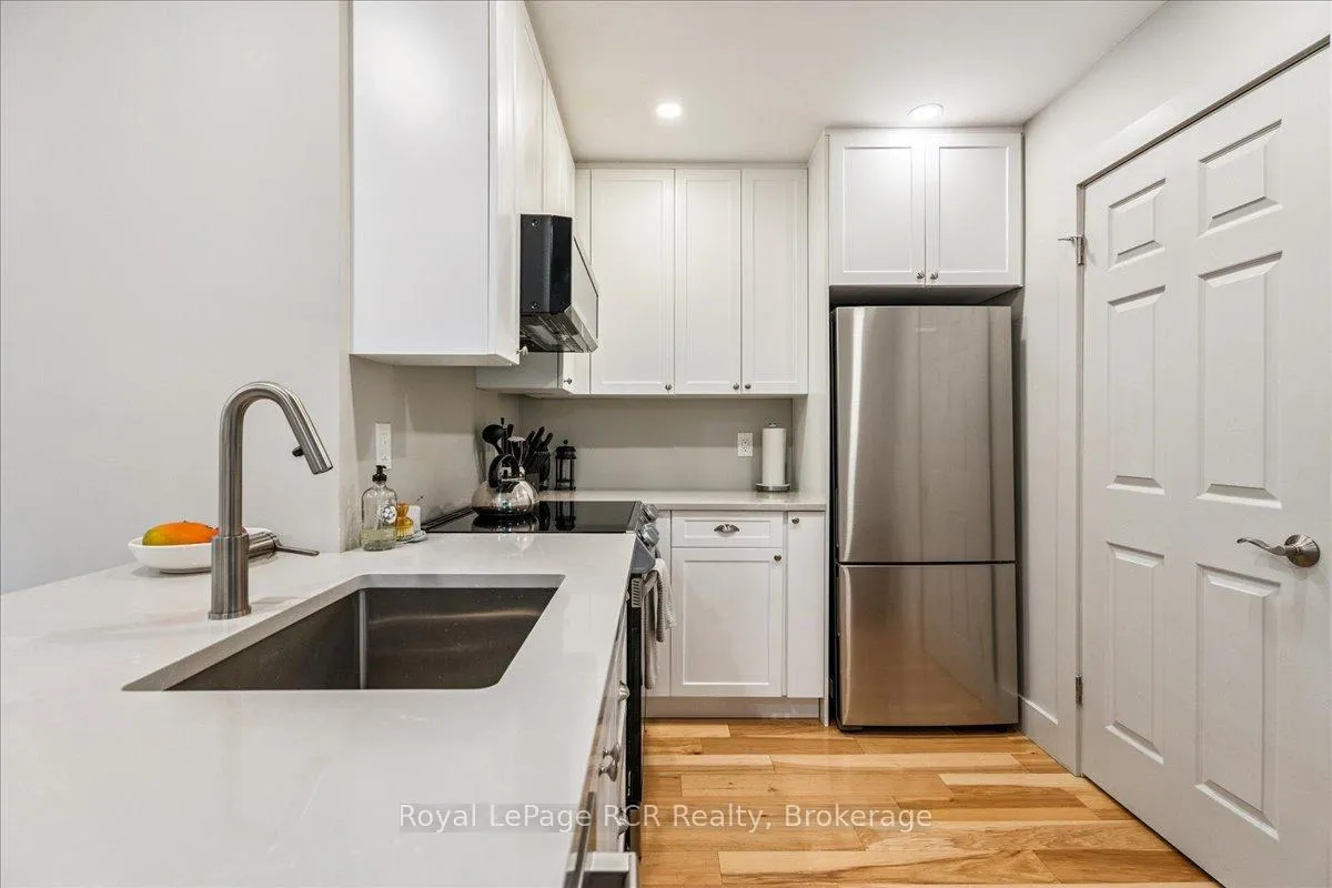 Photo 14 of Unit 17, 15 Dawson Drive, Collingwood — HOMEH