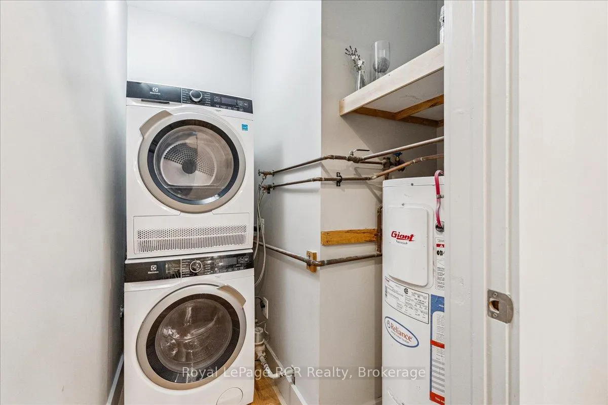 Photo 19 of Unit 17, 15 Dawson Drive, Collingwood — HOMEH