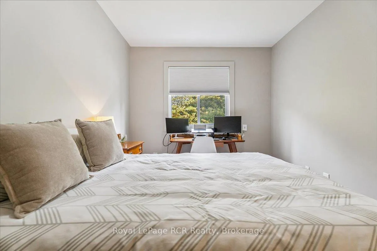 Photo 22 of Unit 17, 15 Dawson Drive, Collingwood — HOMEH