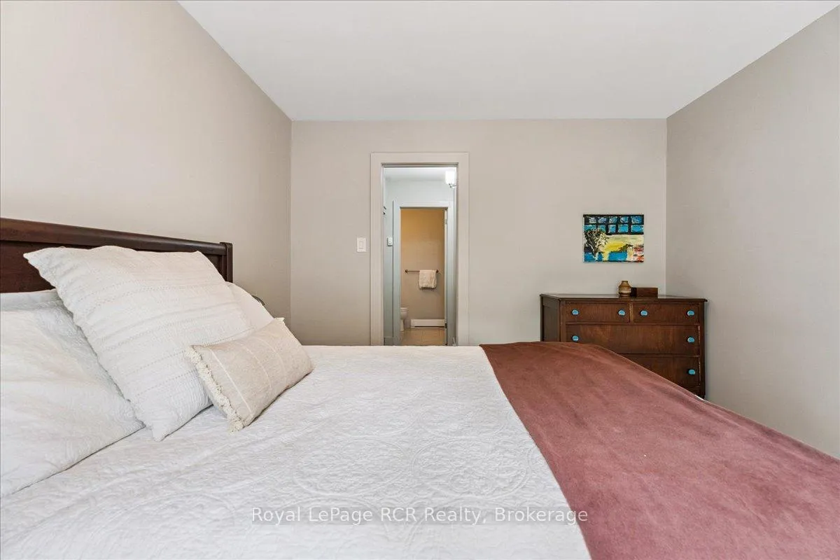 Photo 29 of Unit 17, 15 Dawson Drive, Collingwood — HOMEH