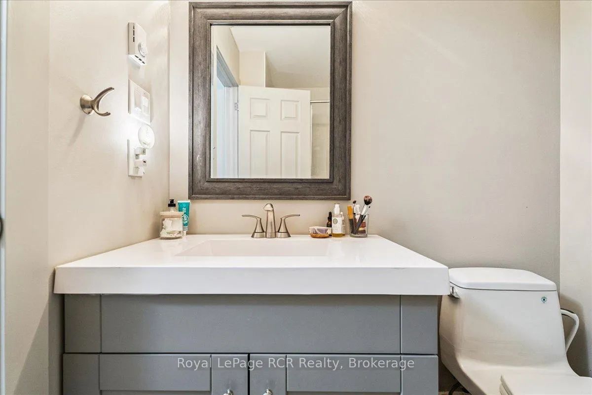 Photo 36 of Unit 17, 15 Dawson Drive, Collingwood — HOMEH