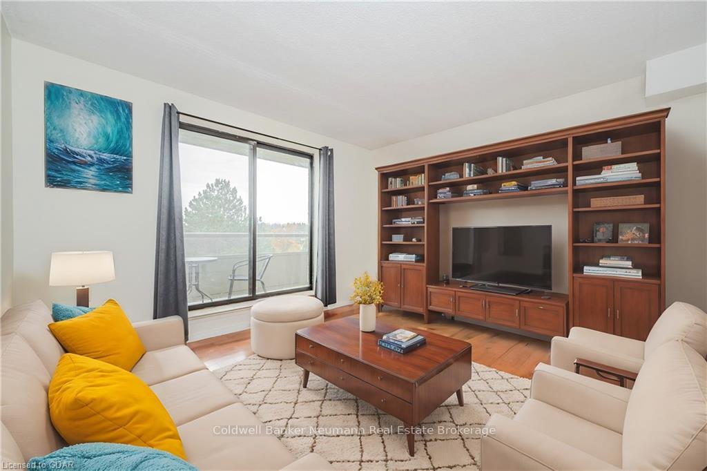 Photo 7 of Unit 501, 89 Westwood Road, Guelph, Willow West/Sugarbush/West Acres — HOMEH