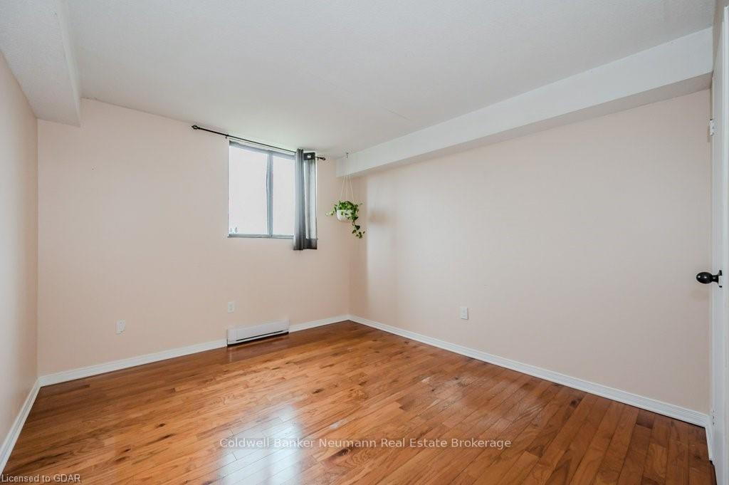 Photo 14 of Unit 501, 89 Westwood Road, Guelph, Willow West/Sugarbush/West Acres — HOMEH