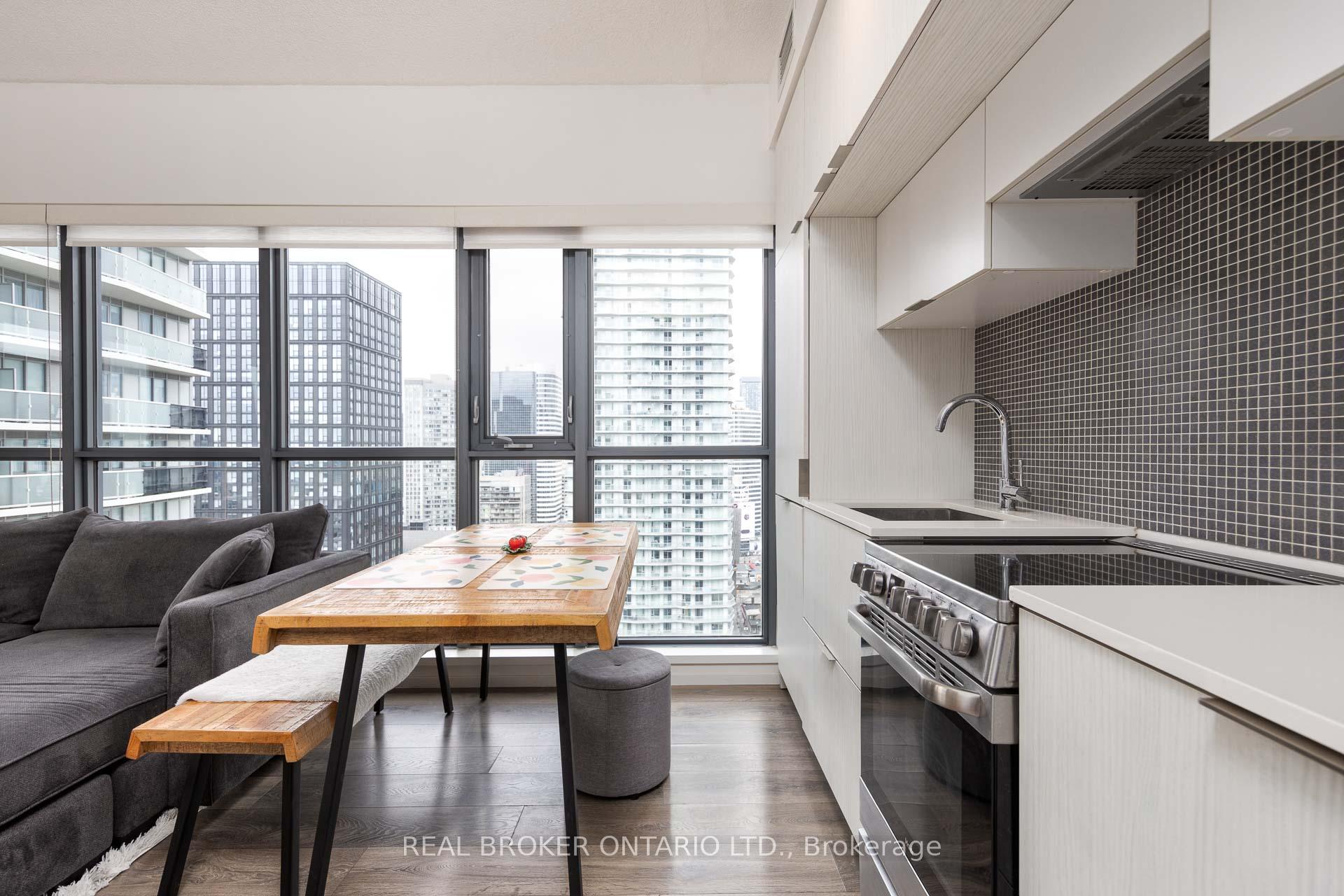 Photo 6 of Unit 2901, 159 Dundas Street E, Toronto, Church-Yonge Corridor — HOMEH