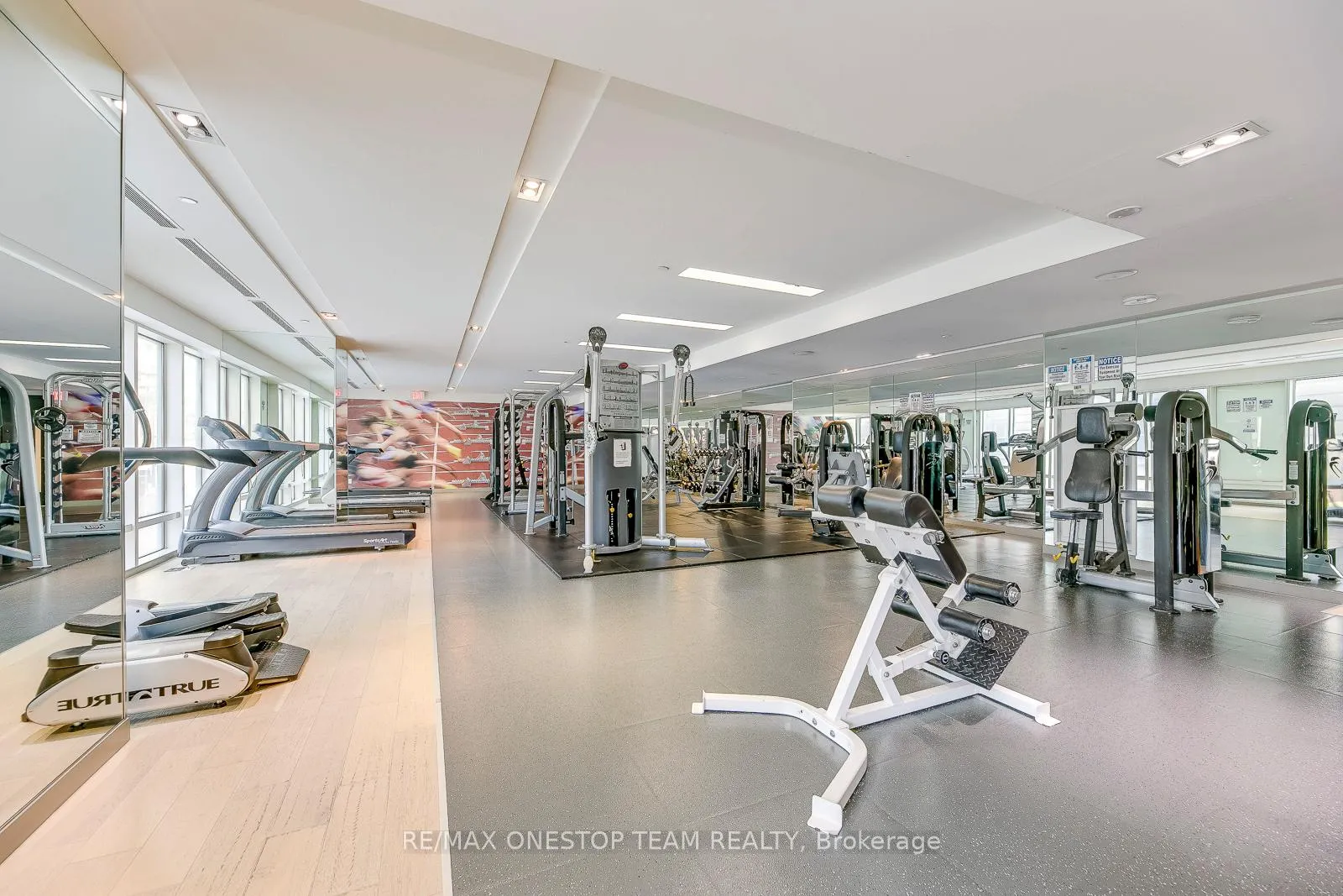Photo 23 of Unit 3703, 8 The Esplanade, Toronto, Waterfront Communities — HOMEH