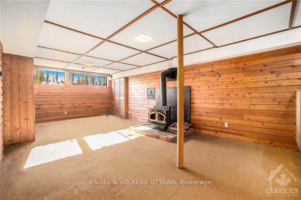 Photo 11 of 5 Deerlane Avenue, Ottawa, Pineglen/Country Place — HOMEH