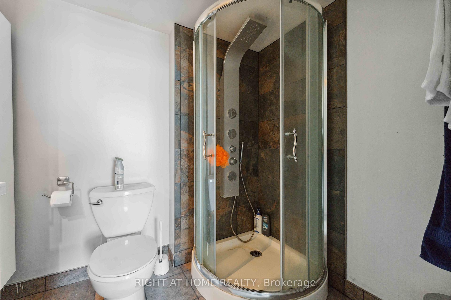 Photo 15 of Unit 502, 2760 Carousel Crescent, Ottawa, Emerald Woods/Sawmill Creek — HOMEH