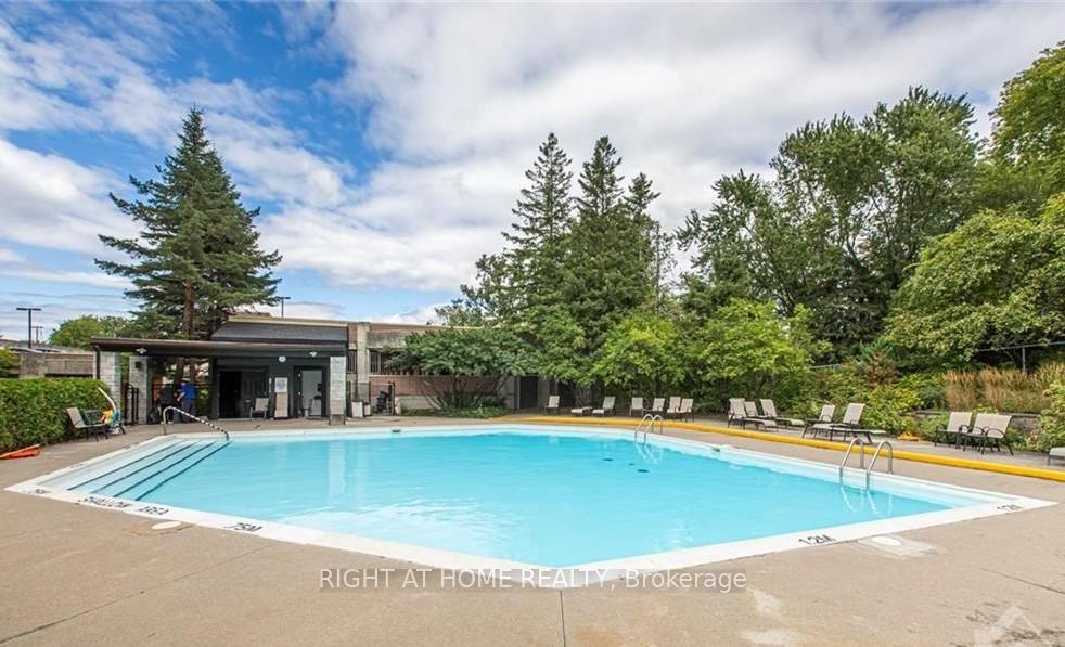 Photo 31 of Unit 502, 2760 Carousel Crescent, Ottawa, Emerald Woods/Sawmill Creek — HOMEH