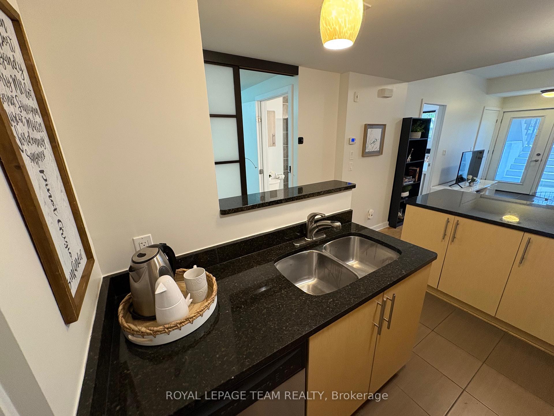 Photo 20 of Unit 102, 142 Daly Avenue, Ottawa, Sandy Hill — HOMEH