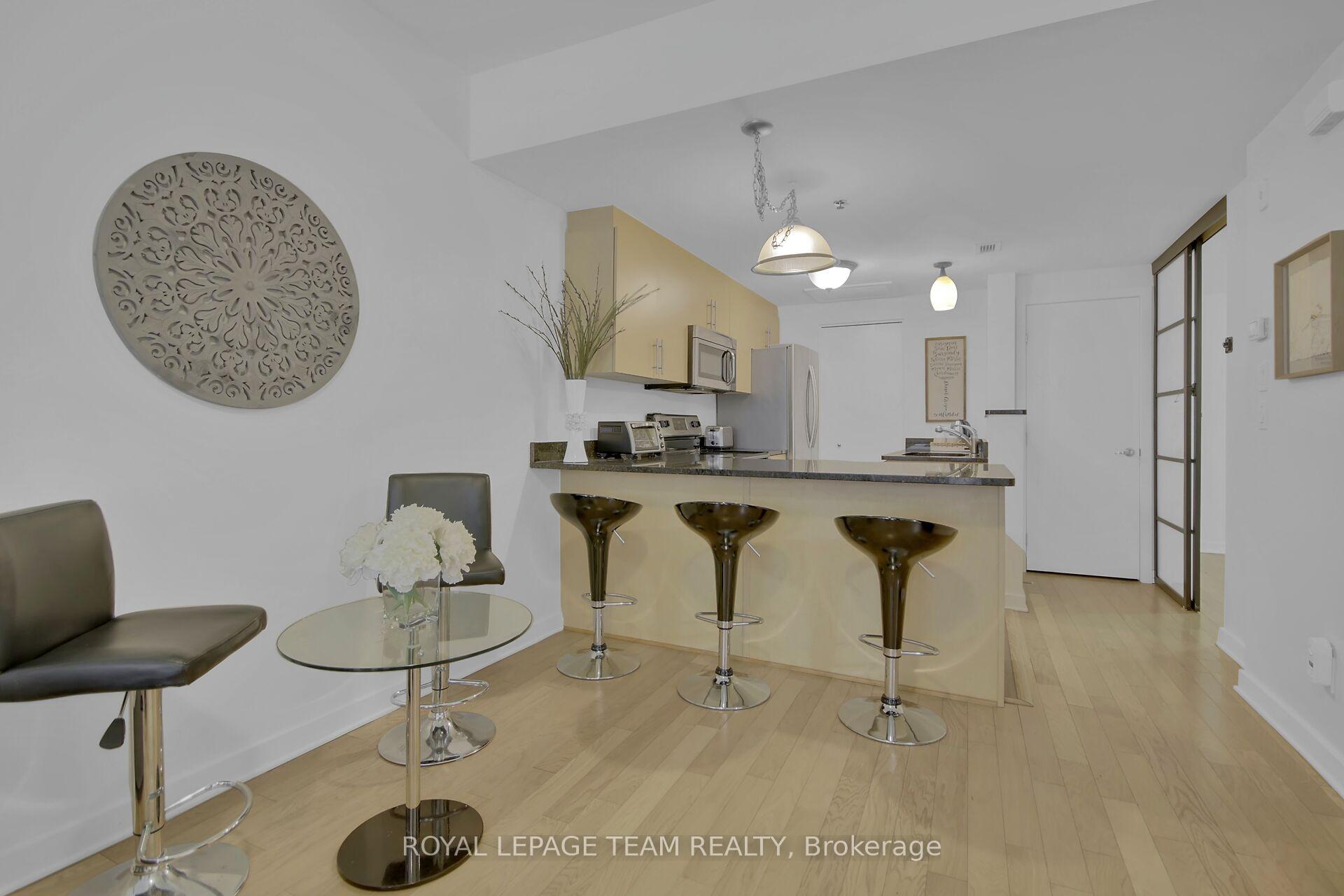 Photo 21 of Unit 102, 142 Daly Avenue, Ottawa, Sandy Hill — HOMEH