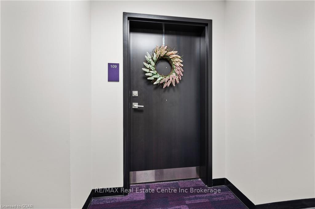 Photo 4 of Unit 109, 35 Kingsbury Square, Guelph, Pineridge/Westminster Woods — HOMEH