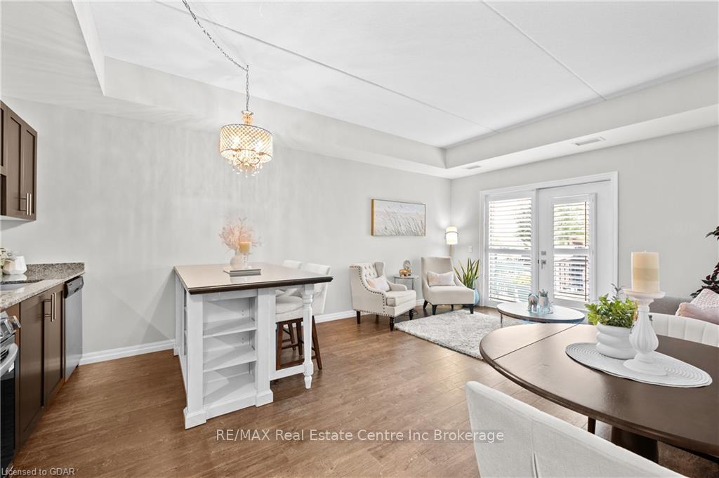 Photo 9 of Unit 109, 35 Kingsbury Square, Guelph, Pineridge/Westminster Woods — HOMEH