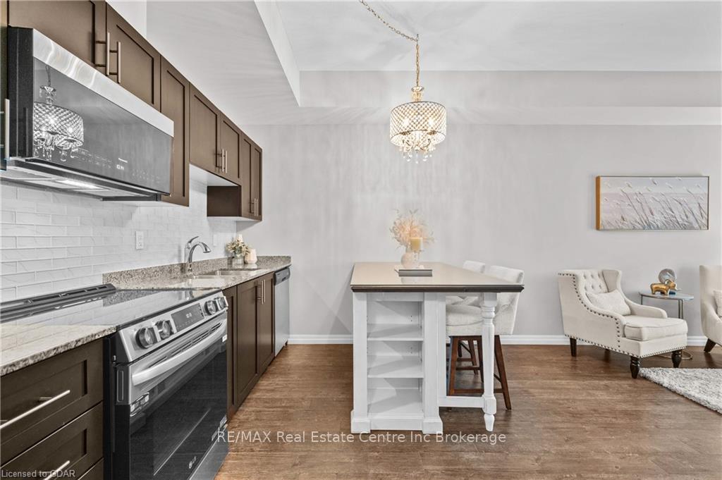 Photo 14 of Unit 109, 35 Kingsbury Square, Guelph, Pineridge/Westminster Woods — HOMEH