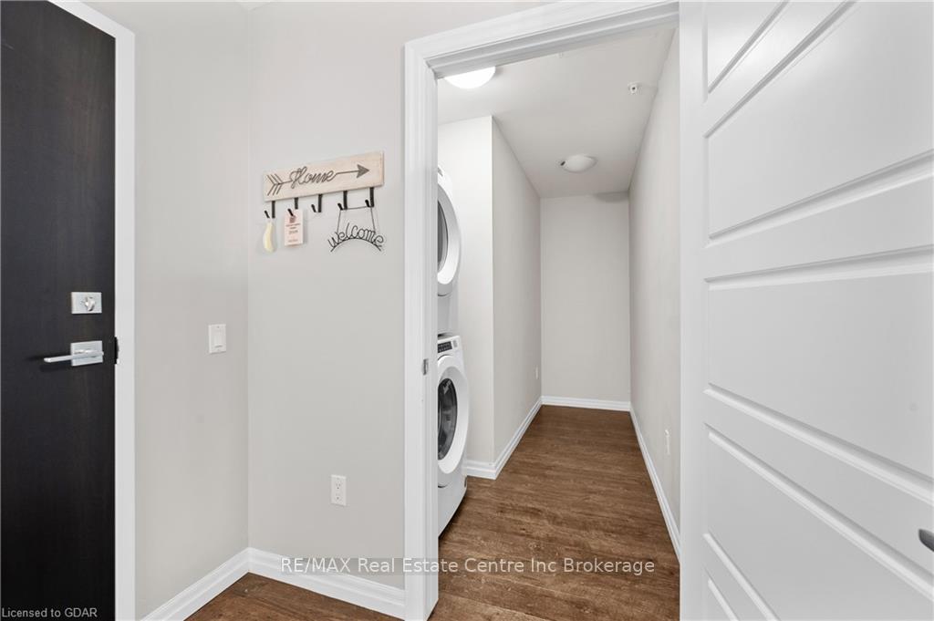 Photo 21 of Unit 109, 35 Kingsbury Square, Guelph, Pineridge/Westminster Woods — HOMEH