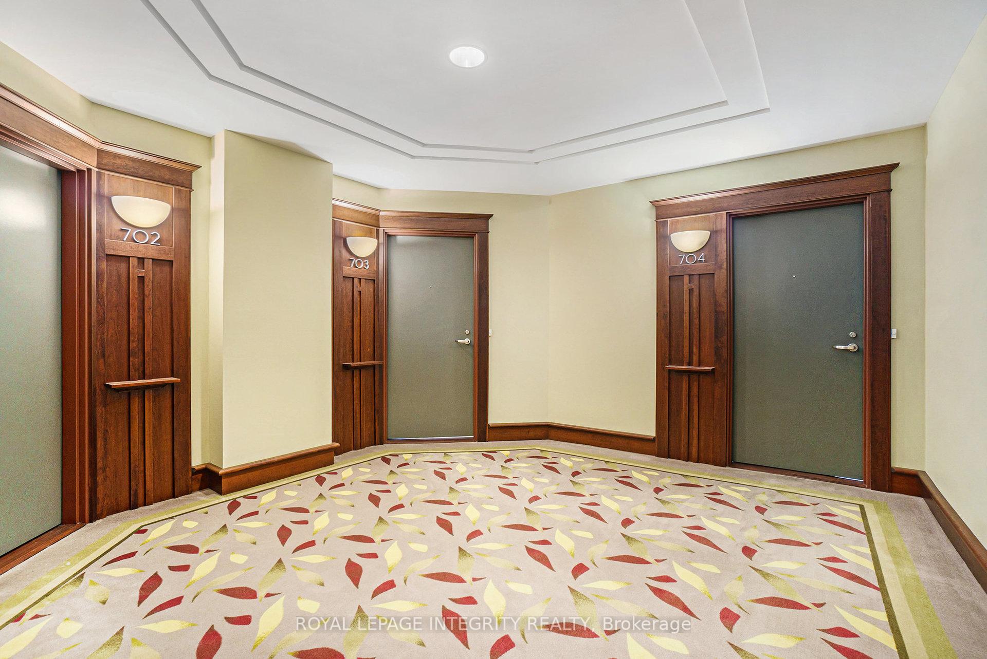 Photo 5 of Unit 704, 136 Darlington Private, Ottawa, Hunt Club/Western Community — HOMEH