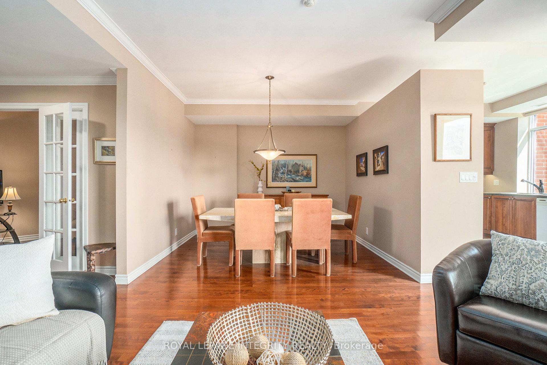 Photo 13 of Unit 704, 136 Darlington Private, Ottawa, Hunt Club/Western Community — HOMEH
