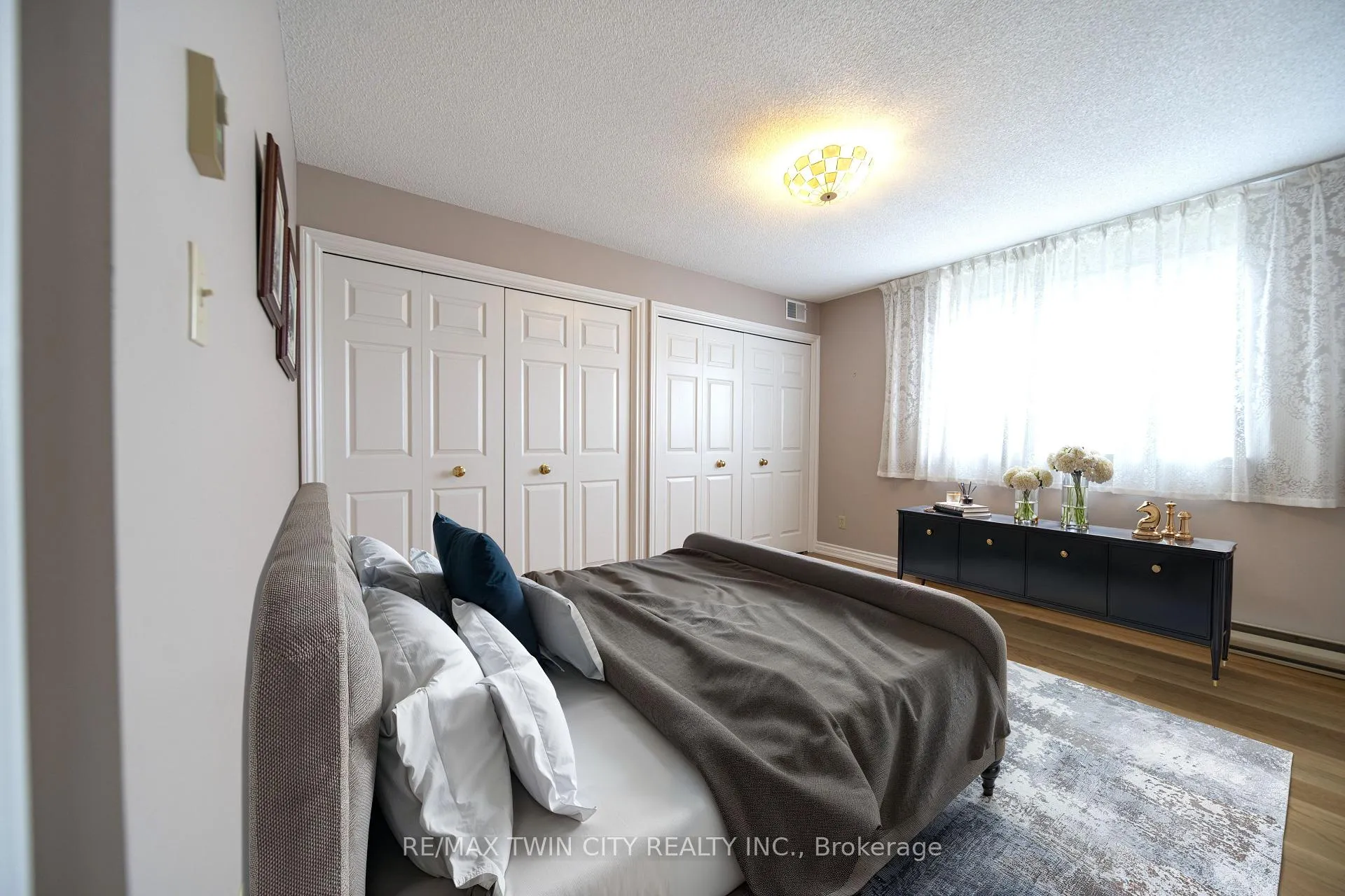 Photo 18 of Unit 504, 2 Lancaster Street E, Kitchener — HOMEH