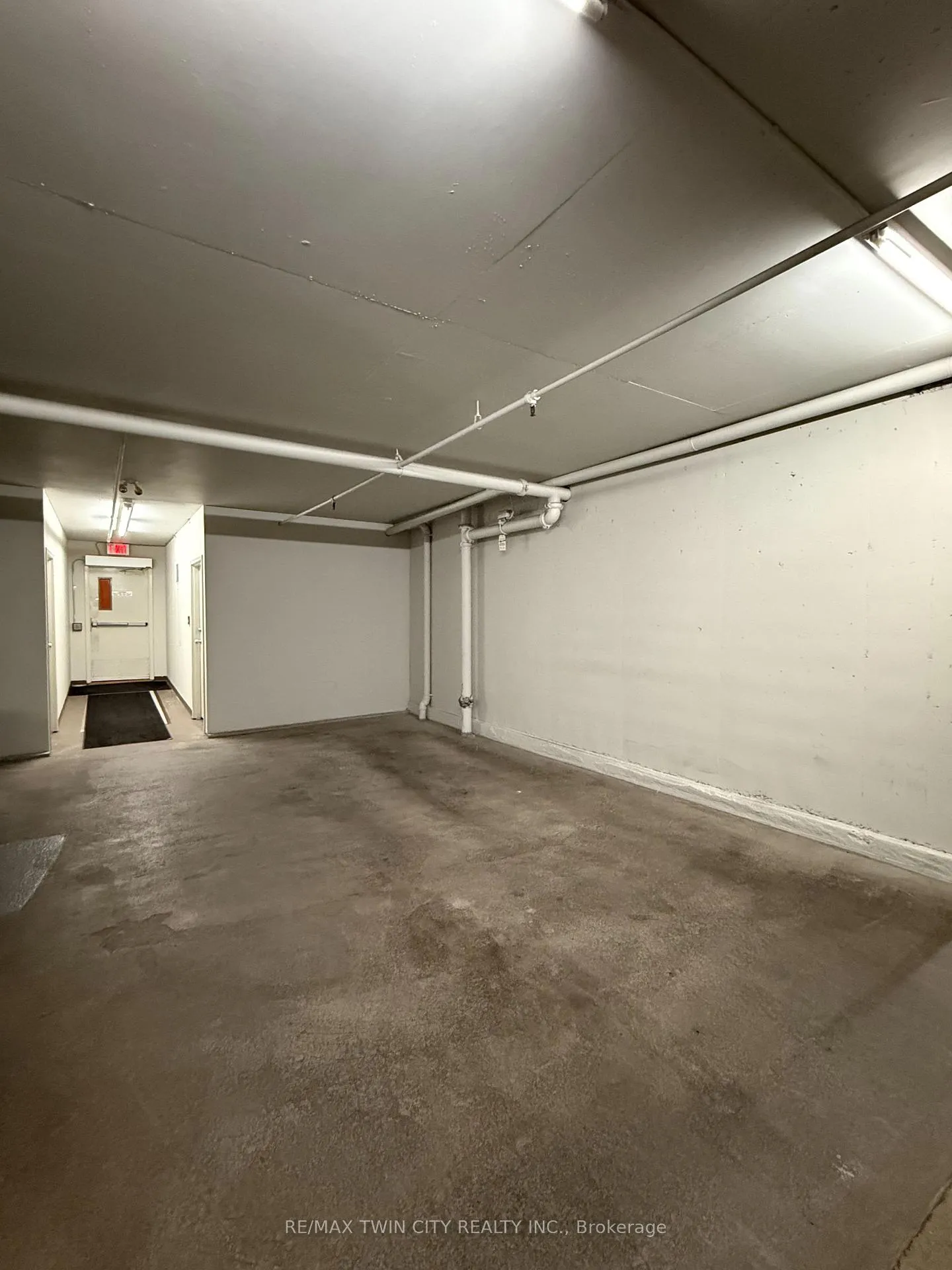 Photo 30 of Unit 504, 2 Lancaster Street E, Kitchener — HOMEH