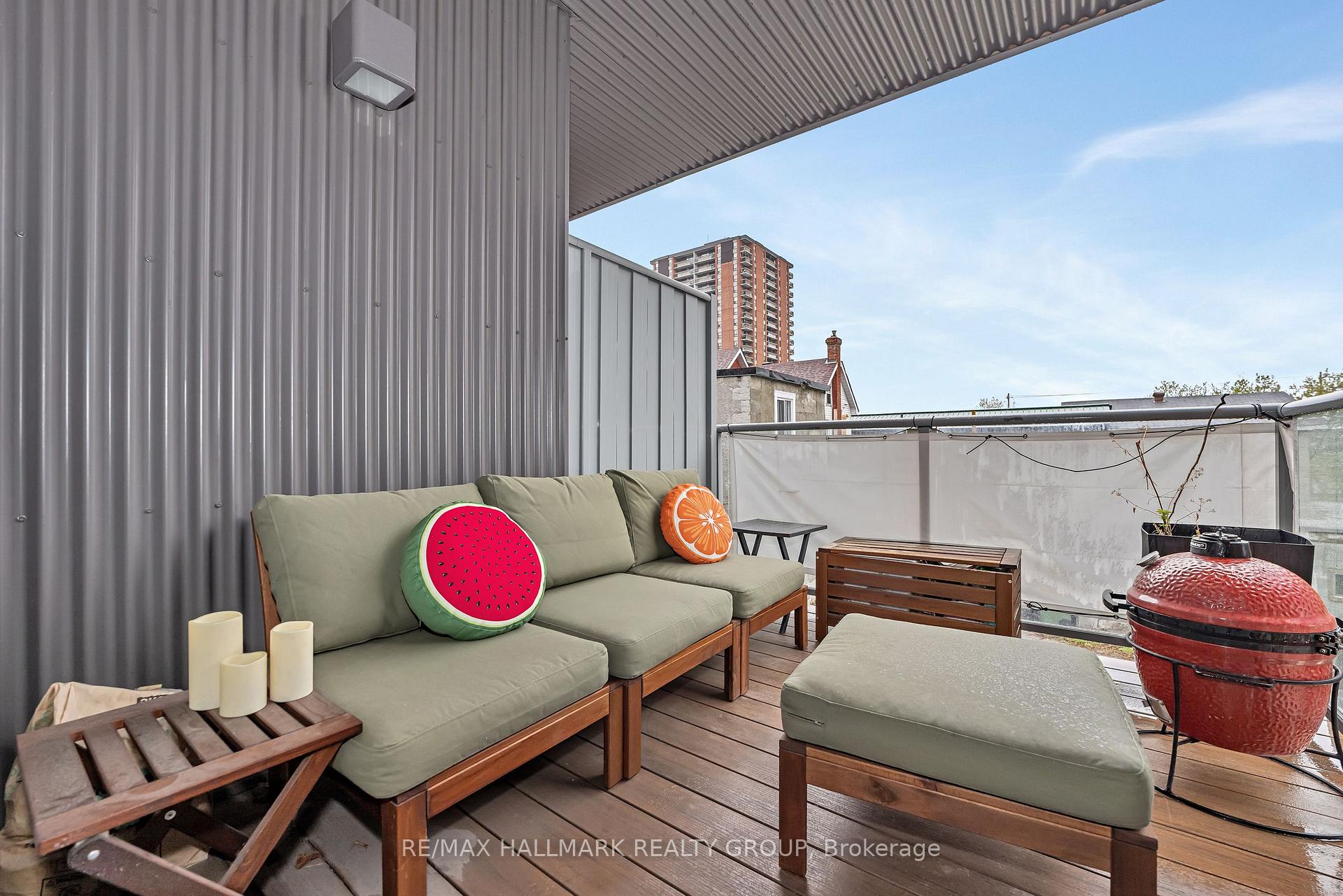 Photo 8 of Unit 201, 390 Booth Street, Ottawa, West Centre Town — HOMEH