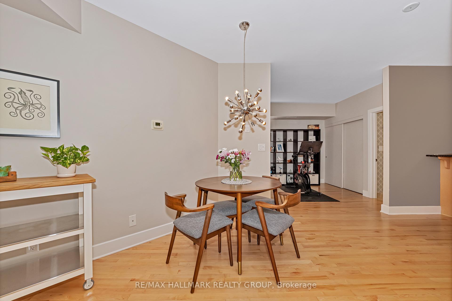 Photo 19 of Unit 201, 390 Booth Street, Ottawa, West Centre Town — HOMEH