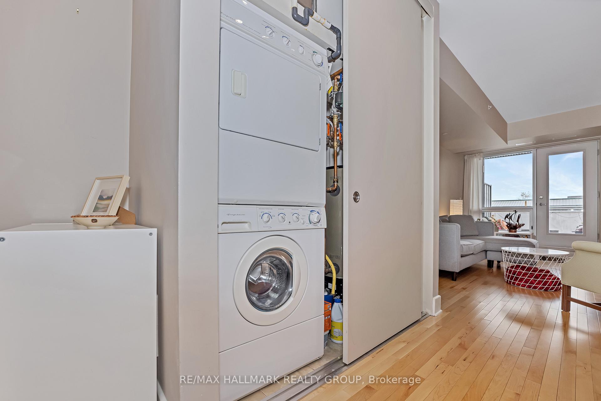 Photo 29 of Unit 201, 390 Booth Street, Ottawa, West Centre Town — HOMEH