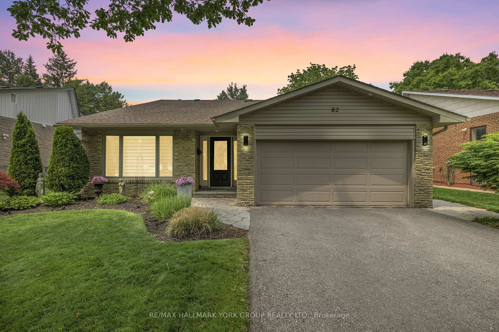 Front of 82 Fairway Drive
