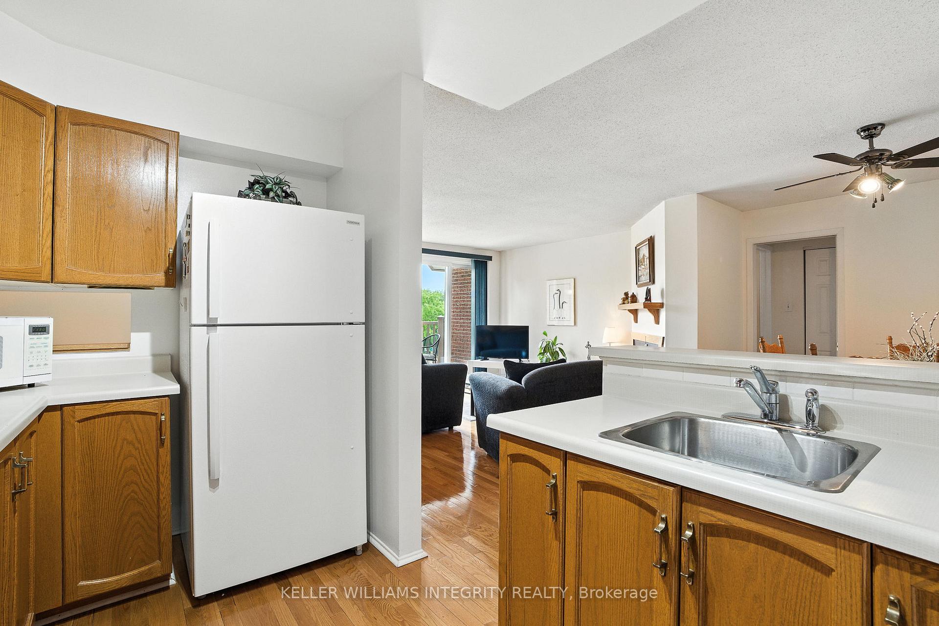 Photo 16 of Unit 203, 1750 Marsala Crescent, Ottawa, Fallingbrook/Pineridge — HOMEH