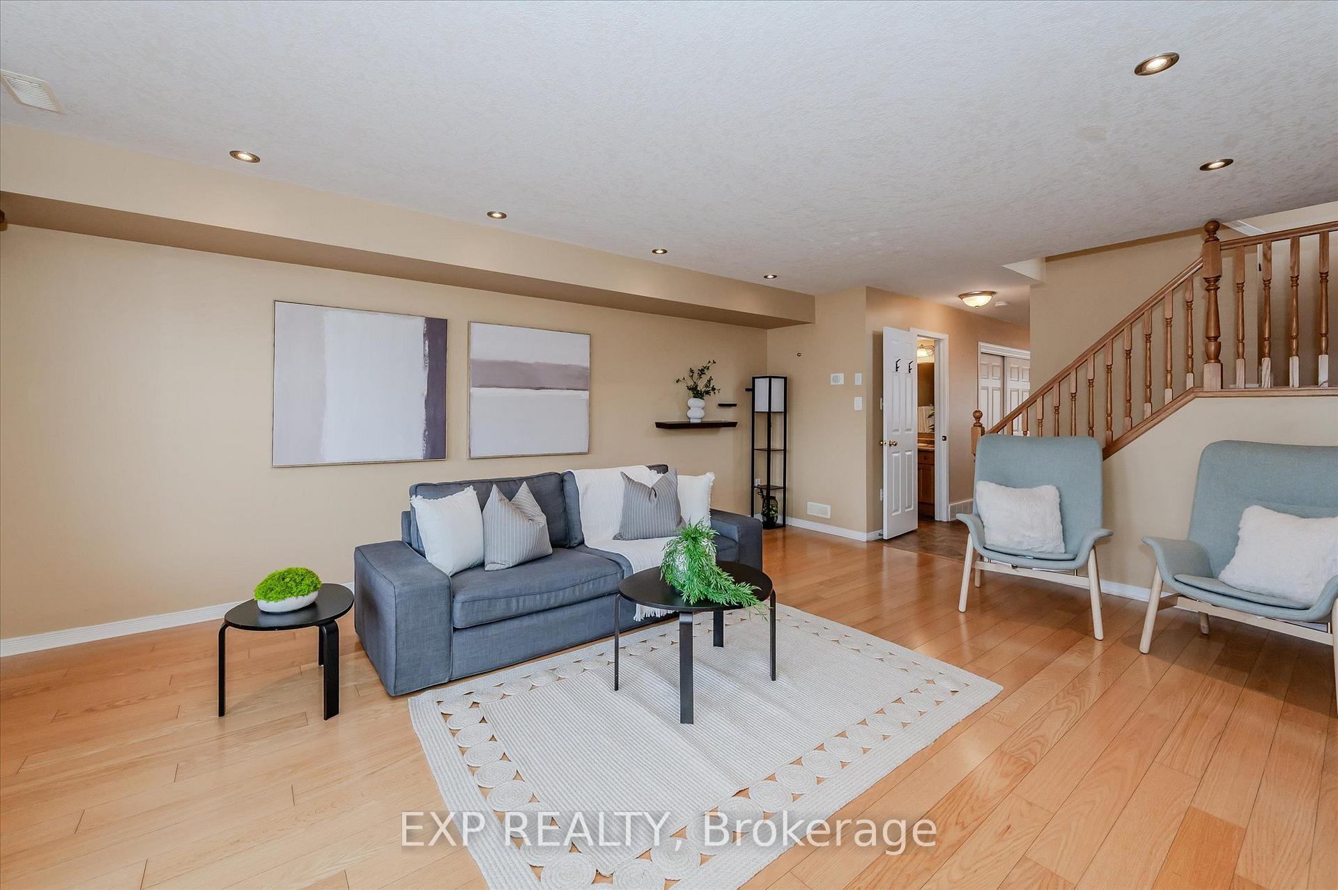 Photo 12 of Unit 21A, 50 Howe Drive, Kitchener, Laurentian Hills — HOMEH