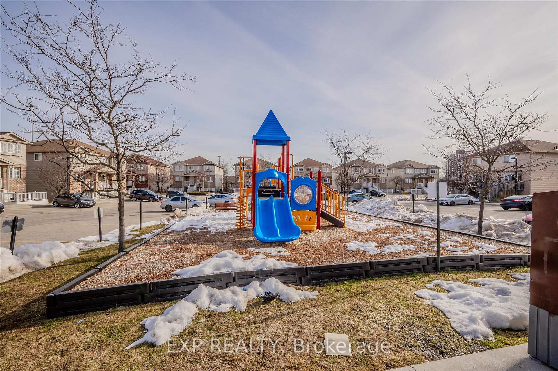 Photo 30 of Unit 21A, 50 Howe Drive, Kitchener, Laurentian Hills — HOMEH
