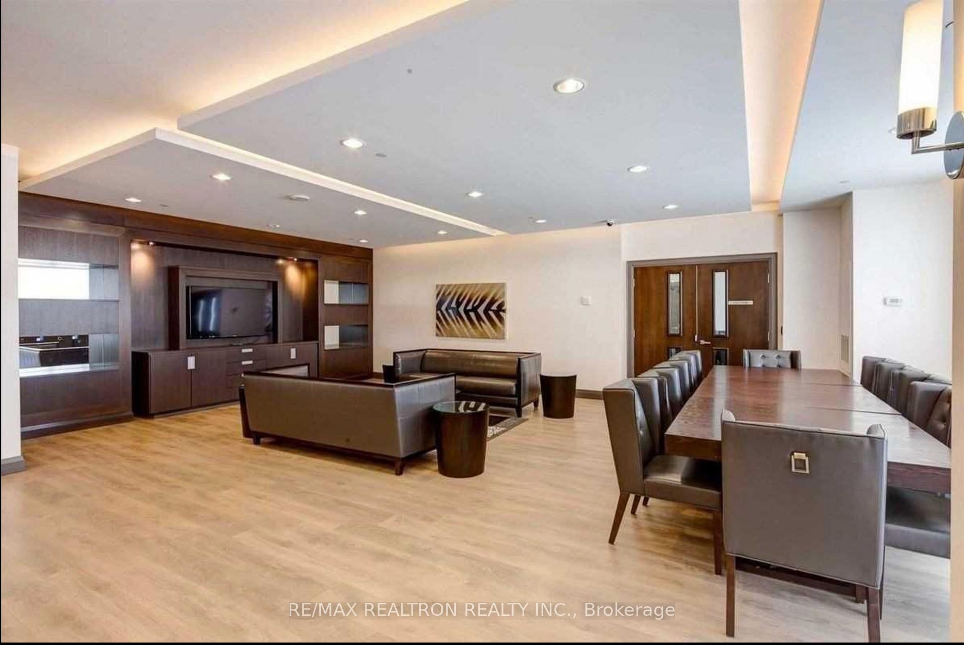Photo 14 of Unit 1222, 7161 Yonge Street E, Markham, Grandview — HOMEH