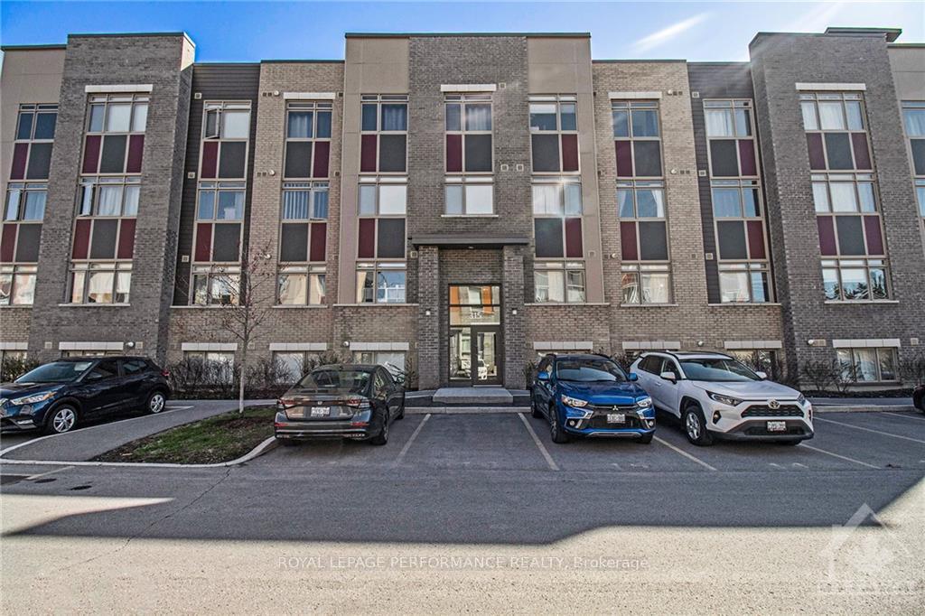 Front of Unit L02, 315 Terravita
