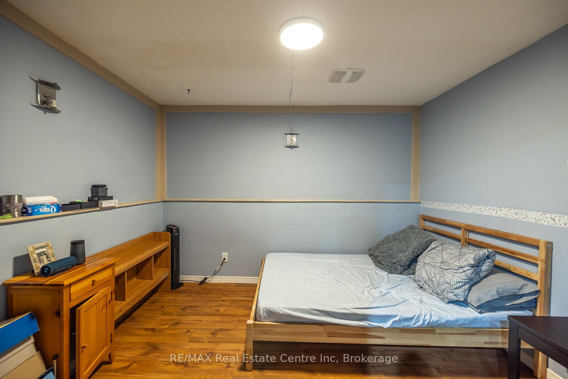 Photo 31 of Unit 31, 539 Willow Road, Guelph, Willow West/Sugarbush/West Acres — HOMEH
