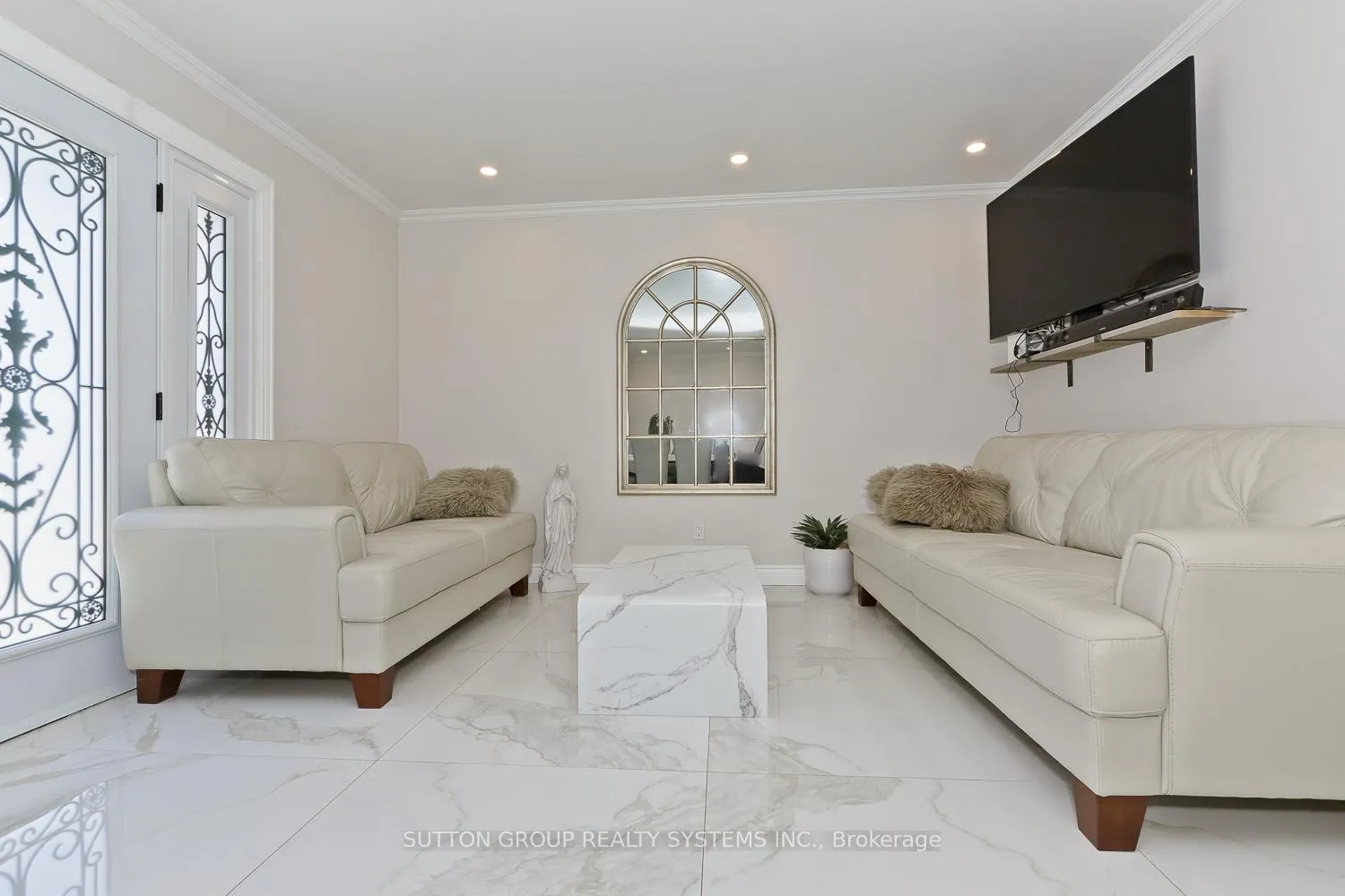Photo 12 of 214 Ashford Drive, Barrie, Painswick South — HOMEH