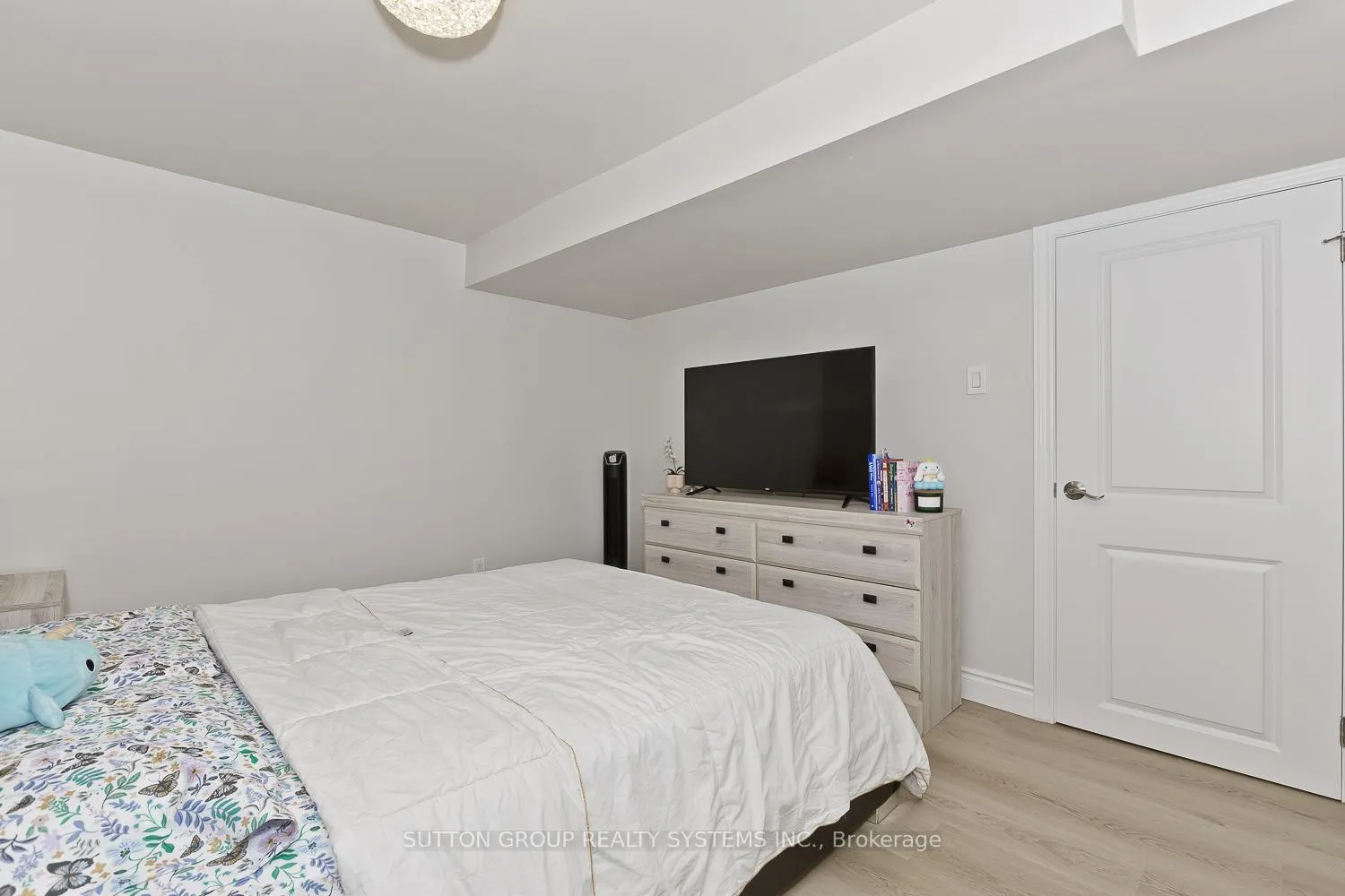 Photo 23 of 214 Ashford Drive, Barrie, Painswick South — HOMEH