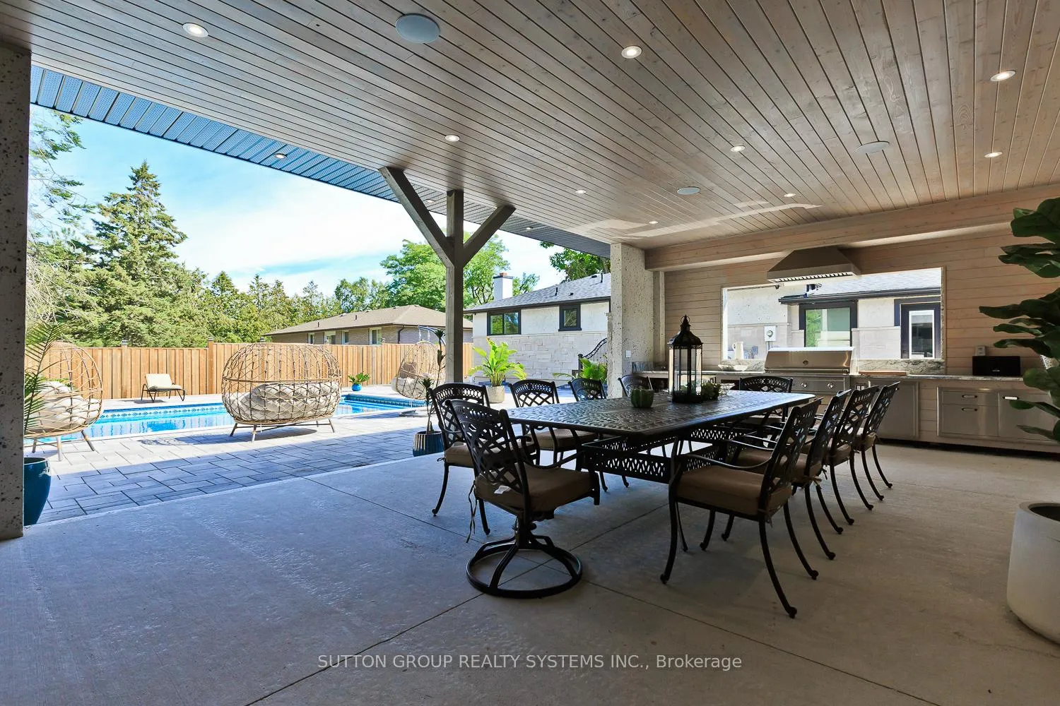 Photo 36 of 214 Ashford Drive, Barrie, Painswick South — HOMEH