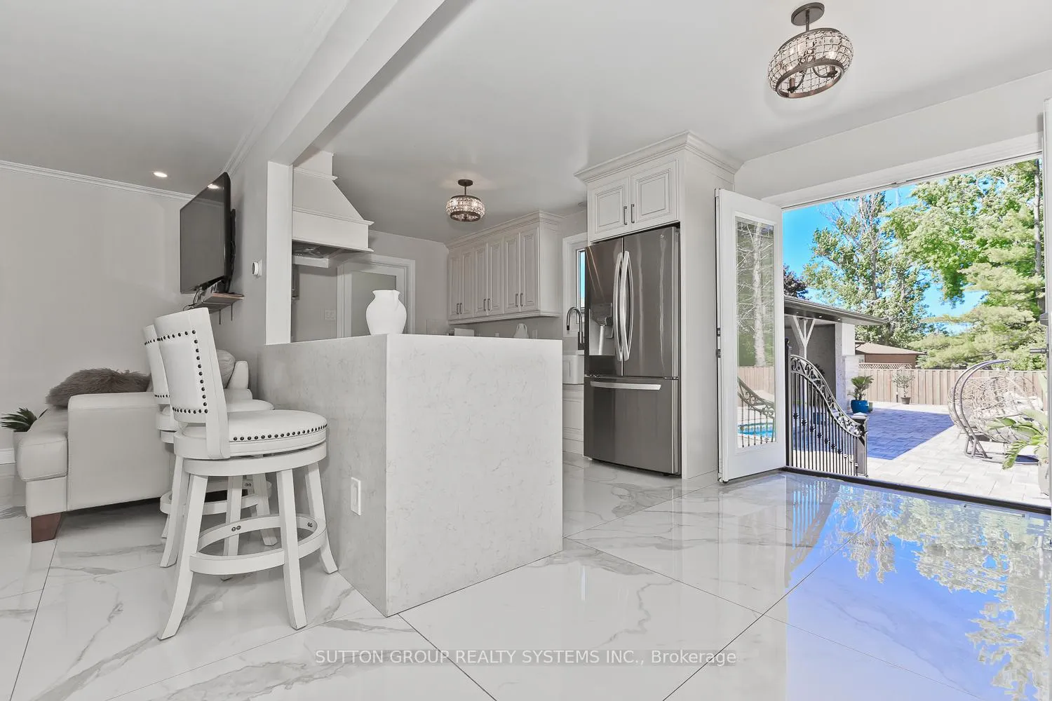 Photo 49 of 214 Ashford Drive, Barrie, Painswick South — HOMEH