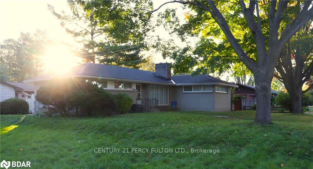 Photo 2 of 9 Stanley Park Drive, Belleville, Belleville Ward — HOMEH
