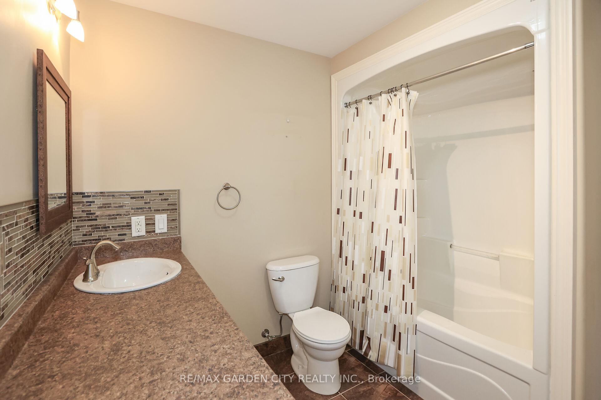 Photo 16 of Unit #5, 603 Welland Avenue E, St. Catharines, Carlton/Bunting — HOMEH