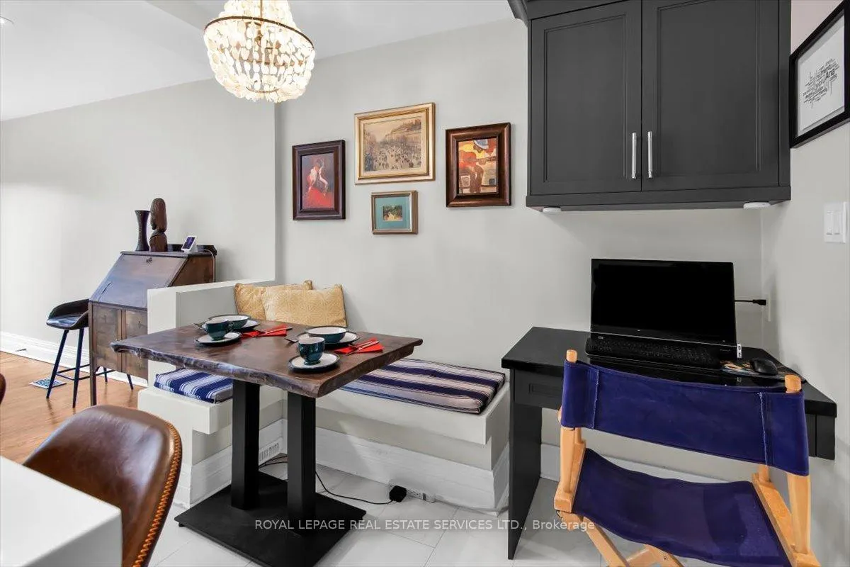 Photo 11 of 239 Heath Street E, Toronto, Rosedale-Moore Park — HOMEH