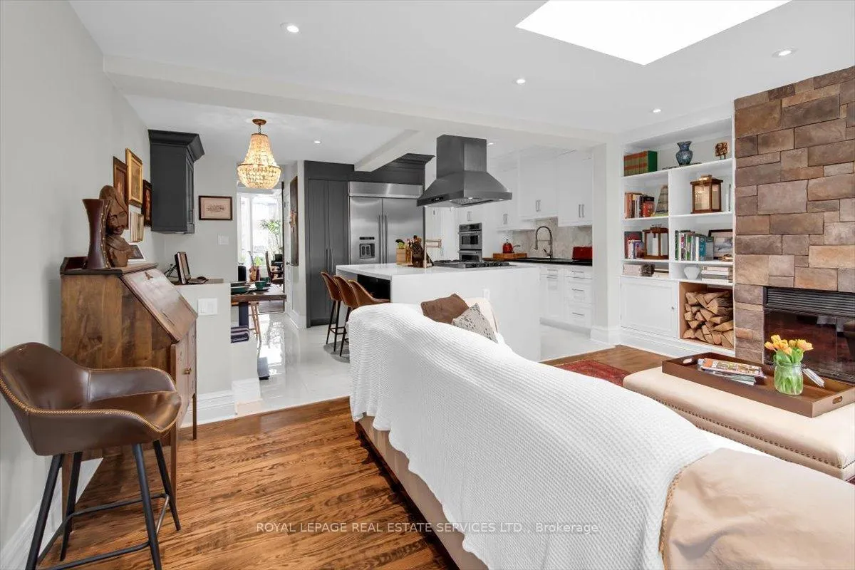 Photo 18 of 239 Heath Street E, Toronto, Rosedale-Moore Park — HOMEH