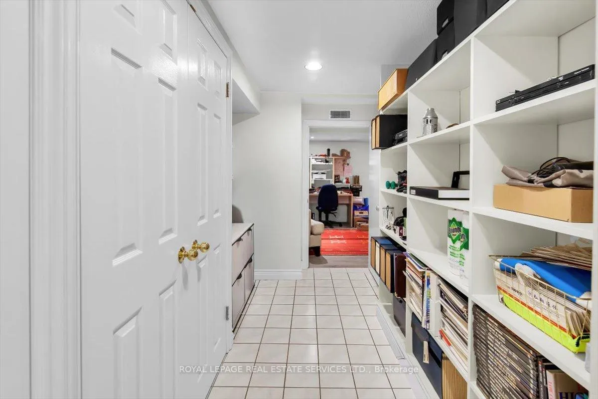 Photo 33 of 239 Heath Street E, Toronto, Rosedale-Moore Park — HOMEH