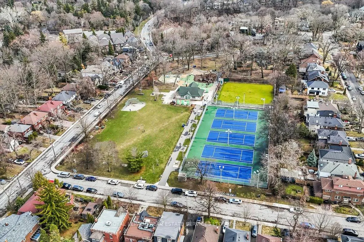 Photo 40 of 239 Heath Street E, Toronto, Rosedale-Moore Park — HOMEH