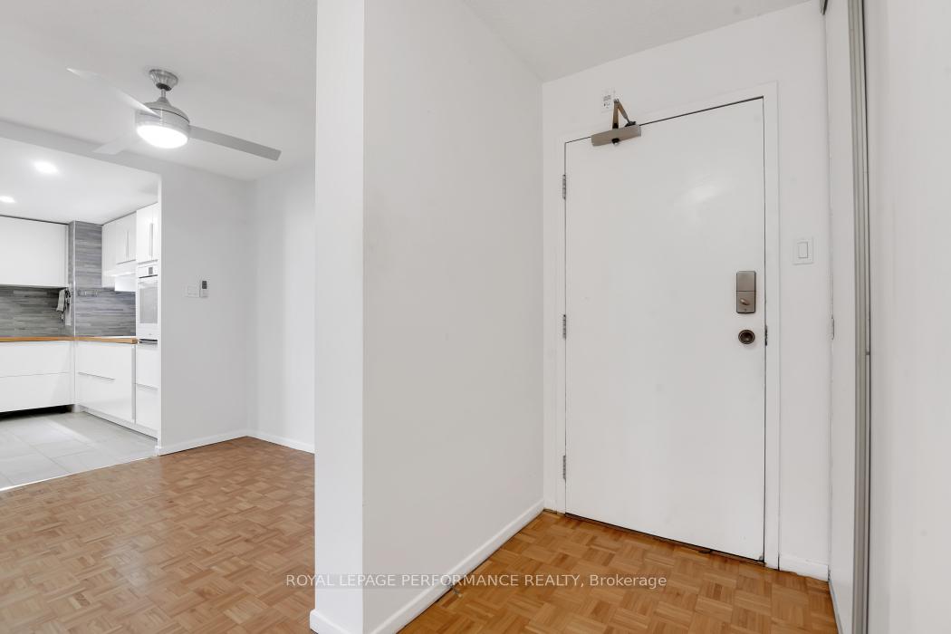 Photo 6 of Unit 102, 2951 Riverside Drive, Ottawa, Mooneys Bay/Riverside Park — HOMEH
