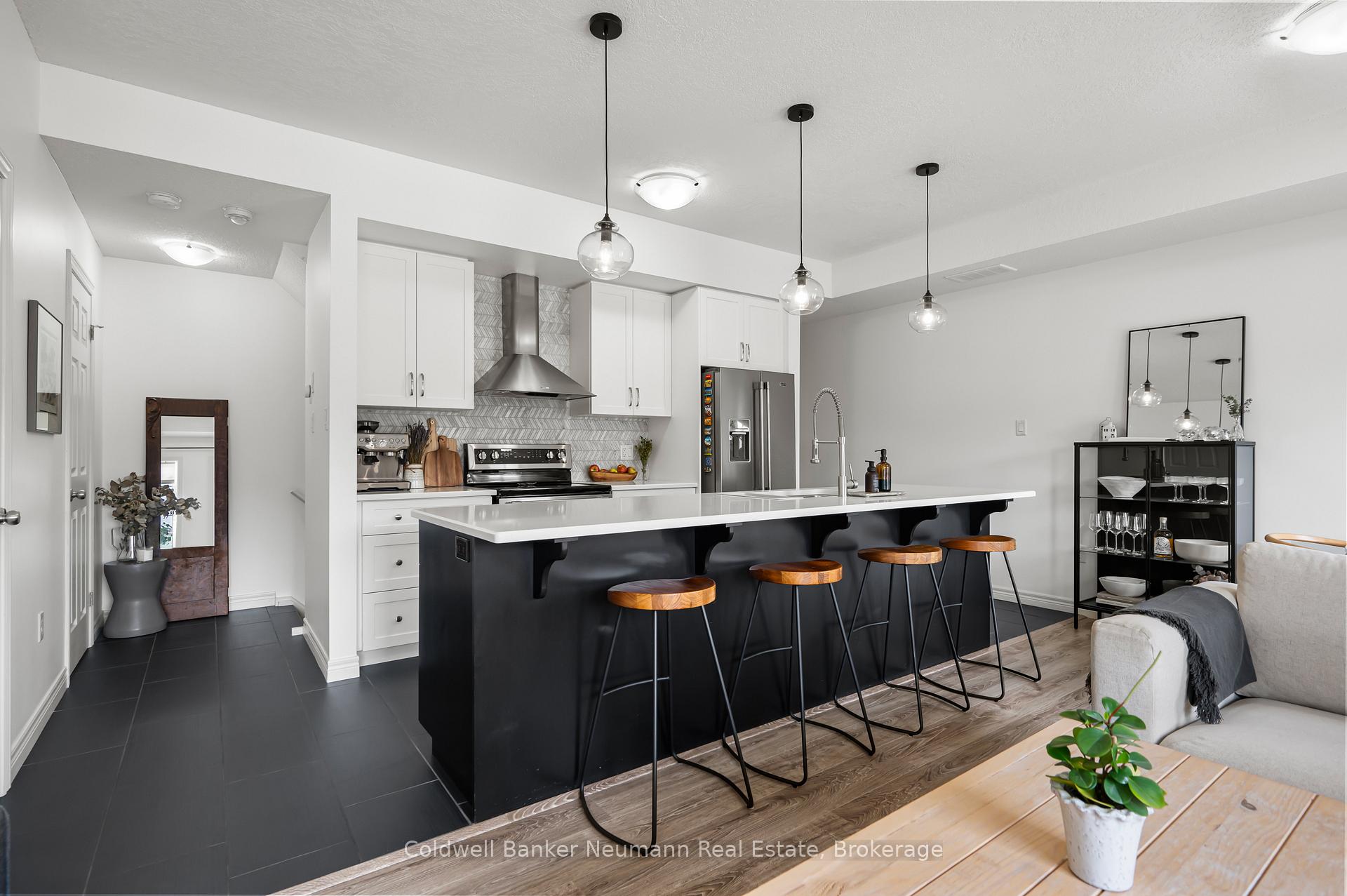 Photo 1 of Unit 45, 39 Kay Crescent, Guelph, Pineridge/Westminster Woods — HOMEH