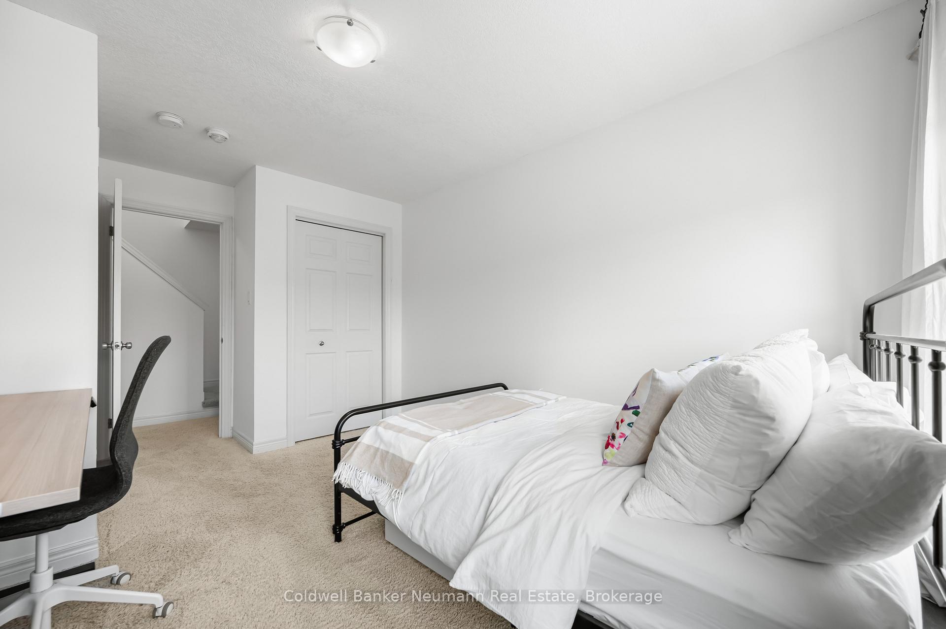 Photo 32 of Unit 45, 39 Kay Crescent, Guelph, Pineridge/Westminster Woods — HOMEH