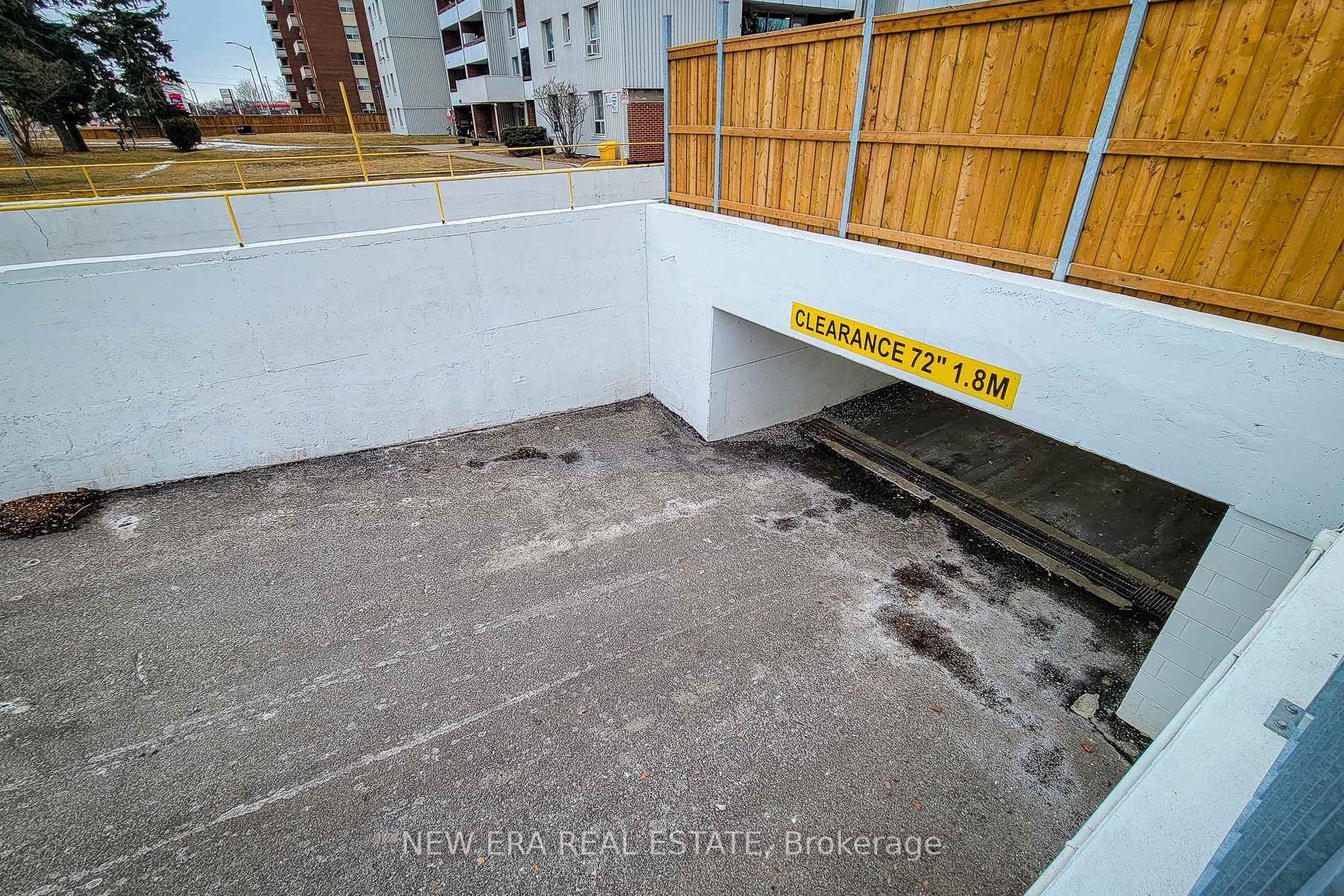 Photo 18 of Unit 505, 851 Queenston Road, Hamilton, Riverdale — HOMEH