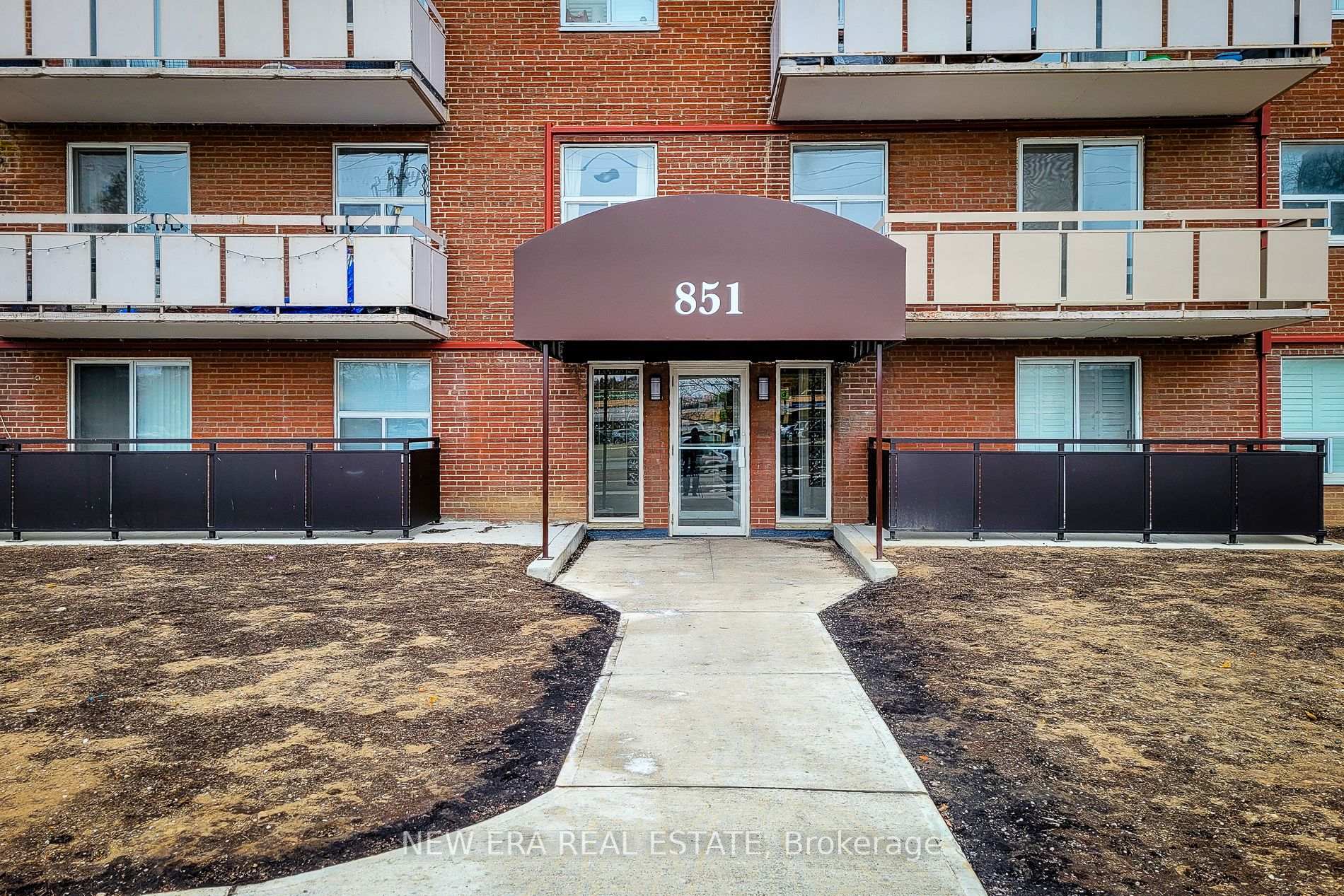 Photo 4 of Unit 505, 851 Queenston Road, Hamilton, Riverdale — HOMEH
