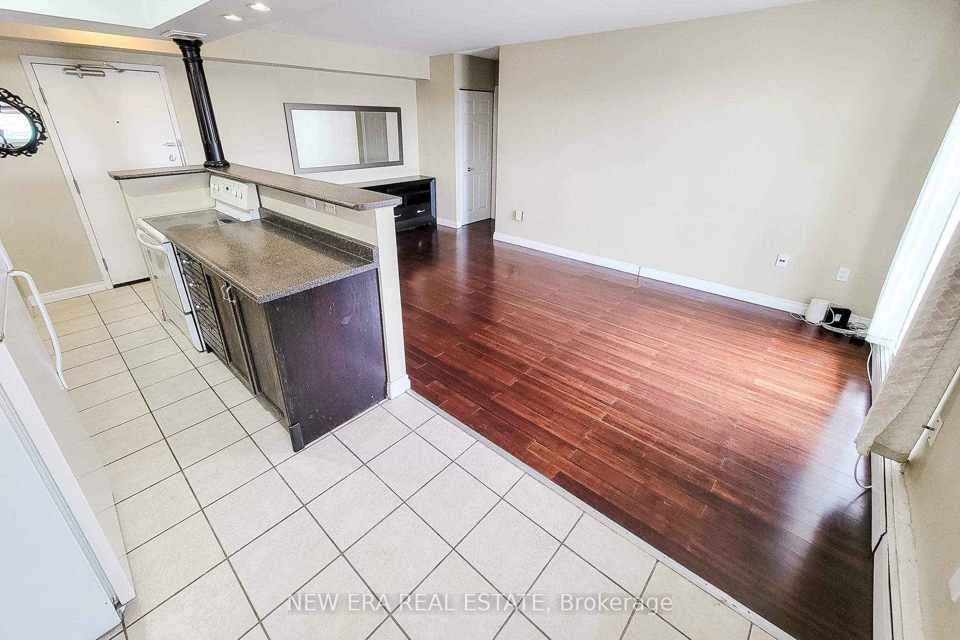 Photo 10 of Unit 505, 851 Queenston Road, Hamilton, Riverdale — HOMEH