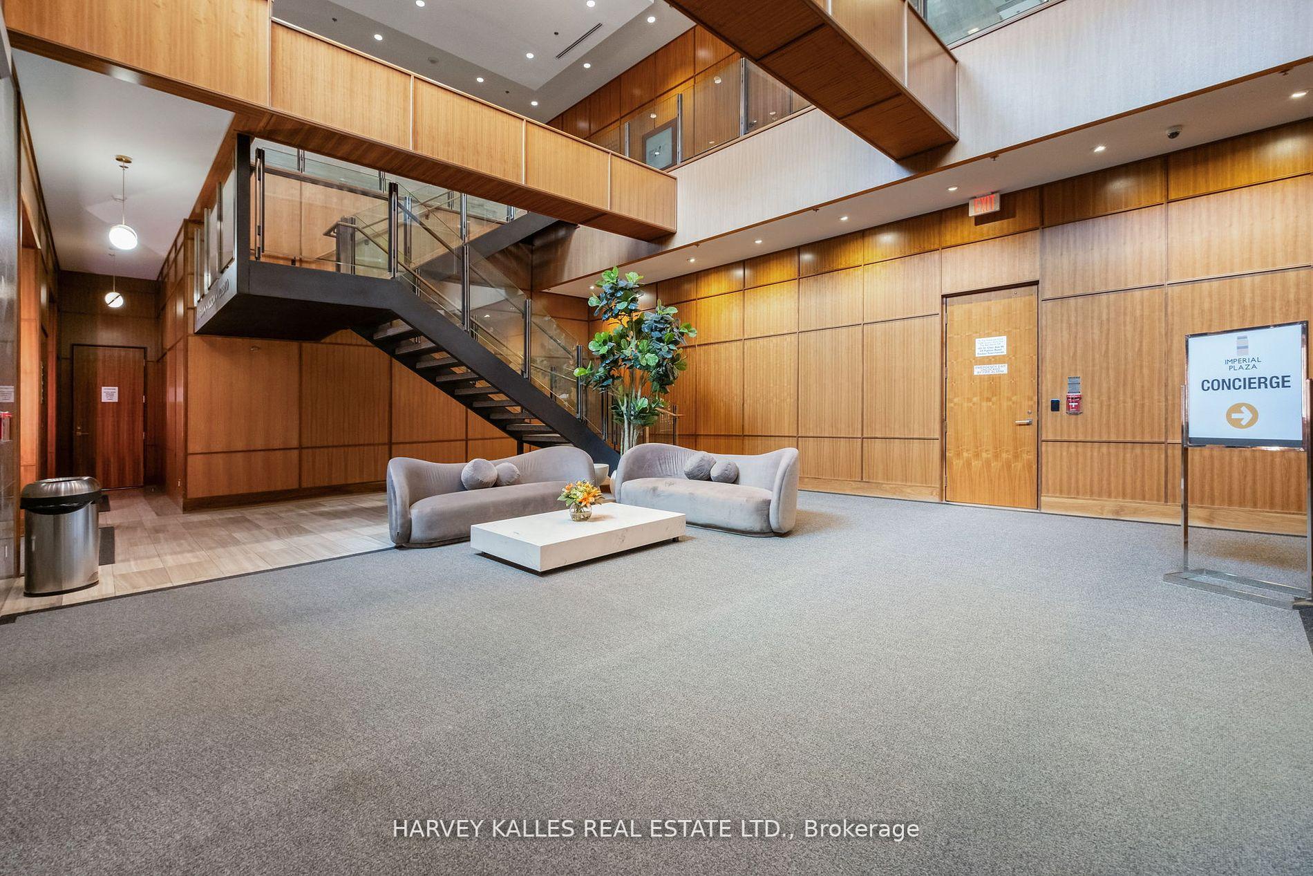 Photo 7 of Unit 821, 111 St Clair Avenue W, Toronto, Yonge-St. Clair — HOMEH